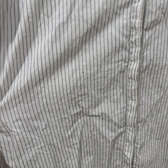 Johnny Was Women's Sz L Striped Button-up Top w/Gauzy‎ Trim at Hem Blue/White - Picture 4 of 9